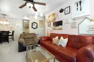 Photo #3: 240027474 Listing 