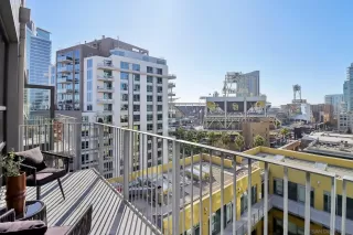 Photo #4: 240027503 Listing 