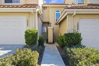 Photo #1: 240027506 Listing