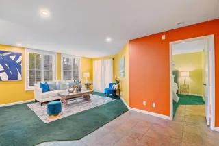 Photo #3: 240027582 Listing