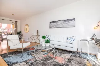 Photo #3: 240027611 Listing 