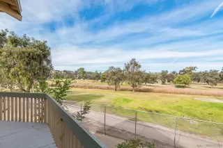 Photo #3: 240027617 Listing 