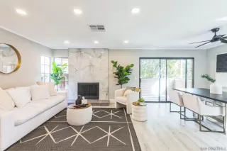 Photo #4: 240027659 Listing