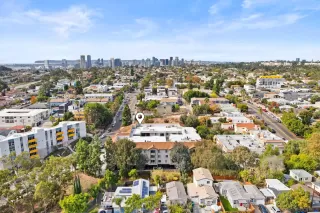 Photo #4: 240027660 Listing