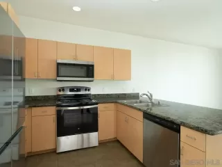 Photo #5: 240027705 Listing 