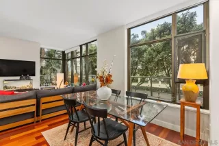 Photo #3: 240027730 Listing