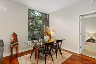 Photo #6: 240027730 Listing