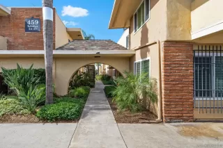 Photo #2: 240027744 Listing