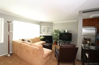 Photo #2: 240027769 Listing 