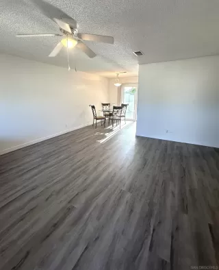 Photo #3: 240027802 Listing 