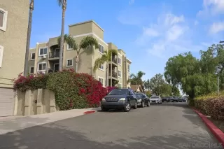 Photo #1: 240027856 Listing