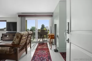 Photo #5: 240027856 Listing