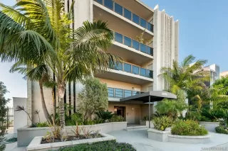 Photo #2: 240027885 Listing