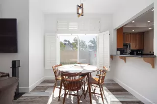 Photo #4: 240027896 Listing 