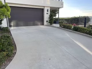 Photo #2: 240027934 Listing