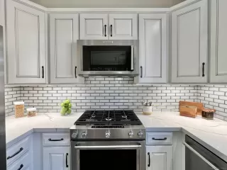 Photo #3: 240027939 Listing 