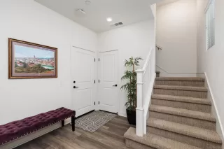 Photo #3: 240027942 Listing