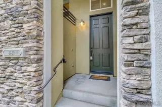 Photo #5: 240027952 Listing