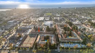 Photo #3: 240028032 Listing