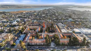 Photo #6: 240028032 Listing