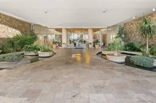 Photo #6: 240028038 Listing 
