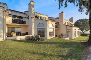 Photo #1: 240028046 Listing