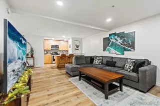 Photo #5: 240028069 Listing