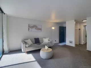 Photo #1: 240028107 Listing