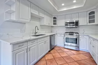 Photo #6: 240028125 Listing