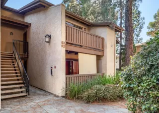 Photo #3: 240028141 Listing