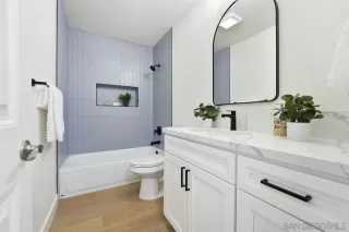 Photo #1: 240028154 Listing