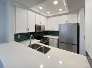 Photo #5: 240028194 Listing