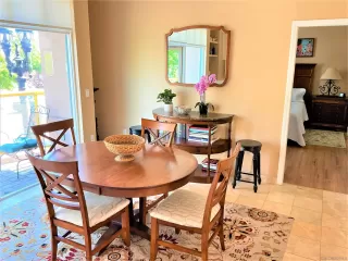 Photo #2: 240028233 Listing