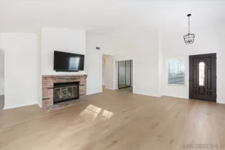Photo #4: 240028260 Listing 
