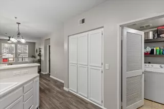 Photo #5: 240028322 Listing