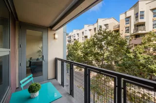 Photo #3: 240028336 Listing 