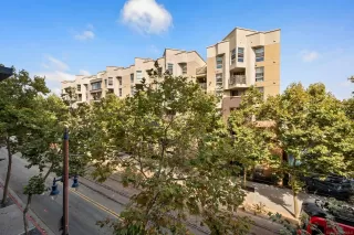 Photo #5: 240028336 Listing 