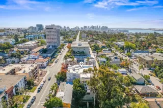 Photo #4: 240028387 Listing