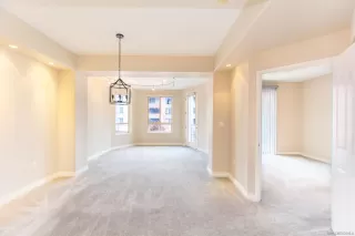 Photo #5: 240028391 Listing 