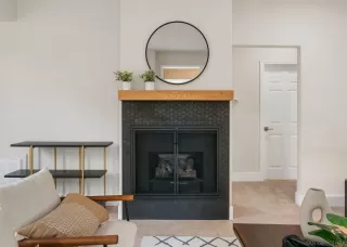 Photo #5: 240028418 Listing