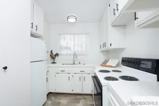 Photo #6: 240028441 Listing 