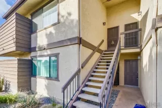 Photo #2: 240028471 Listing