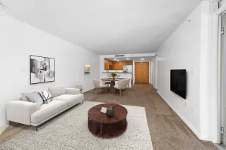 Photo #5: 240028505 Listing 