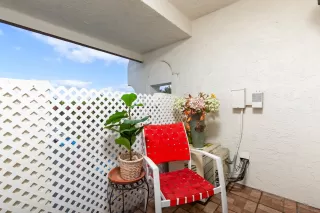 Photo #6: 240028537 Listing