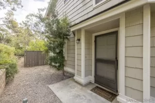 Photo #2: 240028567 Listing