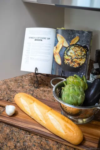 Photo #4: 240028599 Listing 