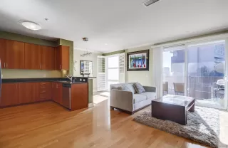 Photo #4: 240028655 Listing 