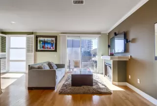 Photo #6: 240028655 Listing 