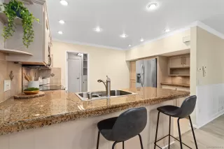 Photo #5: 240028695 Listing