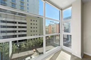 Photo #2: 240028740 Listing